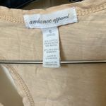 FINAL MARKDOWN Ambiance apparel top small Photo 2