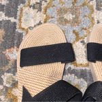 SheIn  2000s bohemian vintage style tan black strap wedge sandals Photo 3