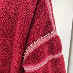 easel  L Sherpa burgundy fleece embroidered pullover sweatshirt casual fall cozy Photo 2