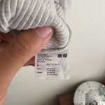 Uniqlo  Gray Ribbed Cropped Tank Top Racerback Sleeveless Athletic Casual‎ Photo 6