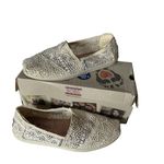 BOBS Skechers Crochet Slip On Shoes Floral Lace Labyrinth Natural Women's Size 7 Tan Photo 0