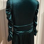 Velvet Emerald V Photo 3