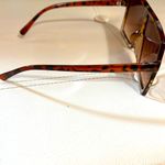 Light Brown Leopard Square Sunnies Sunglasses Brown Photo 2