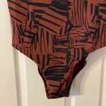 Athleta Sculpted Sienna Swimsuit size L excellent condition Photo 3