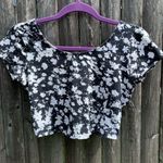 Garage Floral Criss Cross Back Crop Top in Black/White - Large, Short Sleeve Photo 14