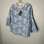 Lysse  Meadow Blouse Blue and White Photo 3