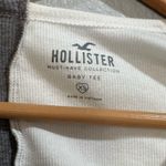Hollister Long sleeve baby tee top ✨ Photo 2