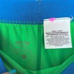 Nike  Pro Women’s Medium Cropped Green Leggings Pants Photo 2