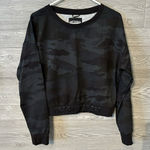 Victoria's Secret SPORT LOGO CREW PULLOVER SWEATSHIRT size M Camo Camouflage Photo 0