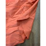 Athleta  Run With It‎ Textured 3.5" Running Shorts Coral Orange Size L Photo 1