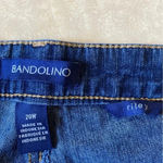 Bandolino Women's ‎ Riley Bermuda Jean Shorts Size 20 Photo 6