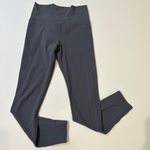 Vuori  Studio Pocket Legging Size S inseam 25 Photo 0