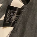 Worthington  small black white geometric sleeveless button back sleeveless blouse Photo 10