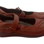 Burgundy Leather Mary Jane Shoes Ladies Size 38 Maitai US 7 Red Photo 0