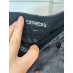 EXPRESS  dress pants size 6s gray (short) Photo 1