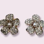 Adrian Buckley NIB England Jewellery Flower Earrings, Clip-On Photo 3