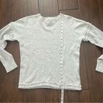 Vineyard Vines Wool & Cashmere Gray Sweater with Ruffle sz Medium Photo 3