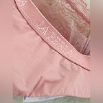 La Perla  luxury  bra size 34E golden rose lace Photo 1