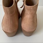Louise et Cie  Vada Demure Tan/Pink/Nude Suede Leather Ankle Boots size 8.5 Photo 6
