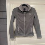 The North Face  womens Sweater in Gray Photo 1