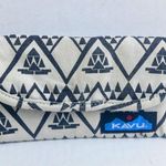KAVU Big Spender Tri Fold Wallet-Pyramid Stacks Pattern-Geometric-Canvas-Minimal Photo 0