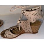 DV Dolce‎ Vita tan lace up wedge sandals size 7.5 Photo 4