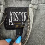 austin's inc Nantucket Crewneck Photo 2