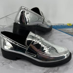 Steve Madden Leedanā Loafer Silver Metallic Moc Toe Preppy Futuristic 7.5 Comfy Photo 0
