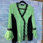 Michellena Amour paris lace bell arm blouse size 46/1X Green Photo 1