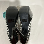 Charlotte Russe Woman’s  Platform Stiletto Black & White Patent Leather Shoes 6 Photo 5