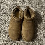 UGG Australia Ultra Mini s Size 8 Photo 0