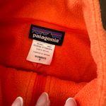 Patagonia Women’s full-zip fleece jacket Photo 1