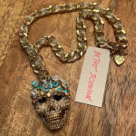 Betsey Johnson NWT Betsey Johsnon Sugar Skull Necklace Photo 12