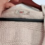 Faherty poppy Cream V Photo 4