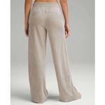 Lululemon Scuba Mid Photo 1