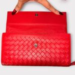 Bottega Veneta Red Woven Leather Crossbody Bag Photo 3