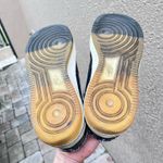 Nike  Air Force 1 Men US 9  Photo 5