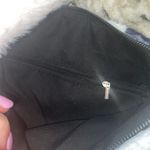 Black and White Floral Plush‎ Purse with top zipper Photo 3