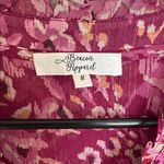 Beacon Apparel Floral Patterned Top in Pinks Size Medium Pink Photo 1