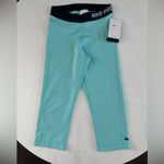 Nike NWT Pro Tiffany Blue Cropped Leggings Photo 1