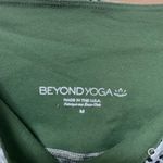 Beyond Yoga Jungle Fern Spacedye Capri Legging Photo 4