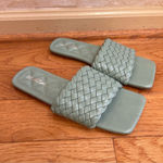 Soda  Green Summer Flat woven Sandals Mules slides trendy faux leather Sz 7.5 Photo 7