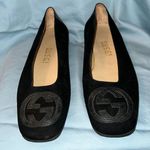 Gucci women’s suede black flats in EUC Photo 1