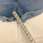 Levi's 94 baggy women's size 33 cut off denim shorts light wash jeans Photo 5
