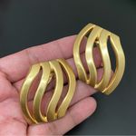 Unique Vintage 80’s Unsigned Gold-tone Sheet Runway Large Clip On Earrings 31g Photo 2