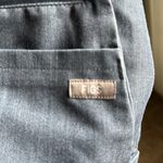 FIGS  V-Neck Casma 4 Pockets Medical Nurse Doctor Hospital SCRUB TOP Size XXS EUC Photo 2