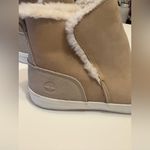Timberland  Women's Skyla Bay Pull on Boots 7.5 women’s Photo 4