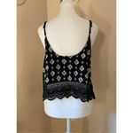 Mason + Mackenzie Black White Crochet Lace Trim Cami Crop Top Medium Photo 1