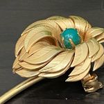 Vintage Unsigned Gold Photo 7