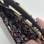 Vera Bradley  Disney Wristlet Mickey Meets Birdie -‎ Black/White/Pink Photo 5